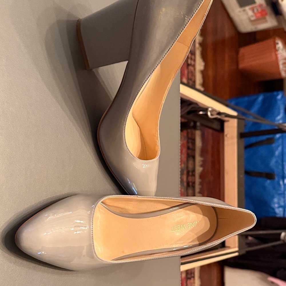 Nine West Glossy Gray Heels